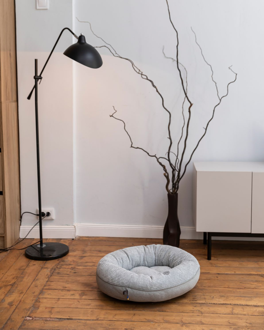 Chester & Lee | Moonlight Gray Donut Dog Bed by Chester & Lee