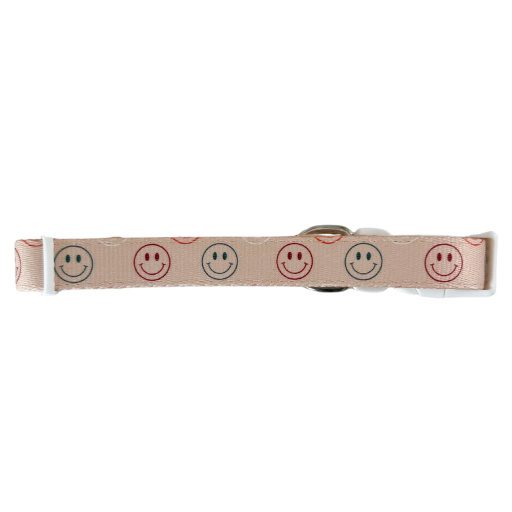 All Smiles Collar by EverWoof