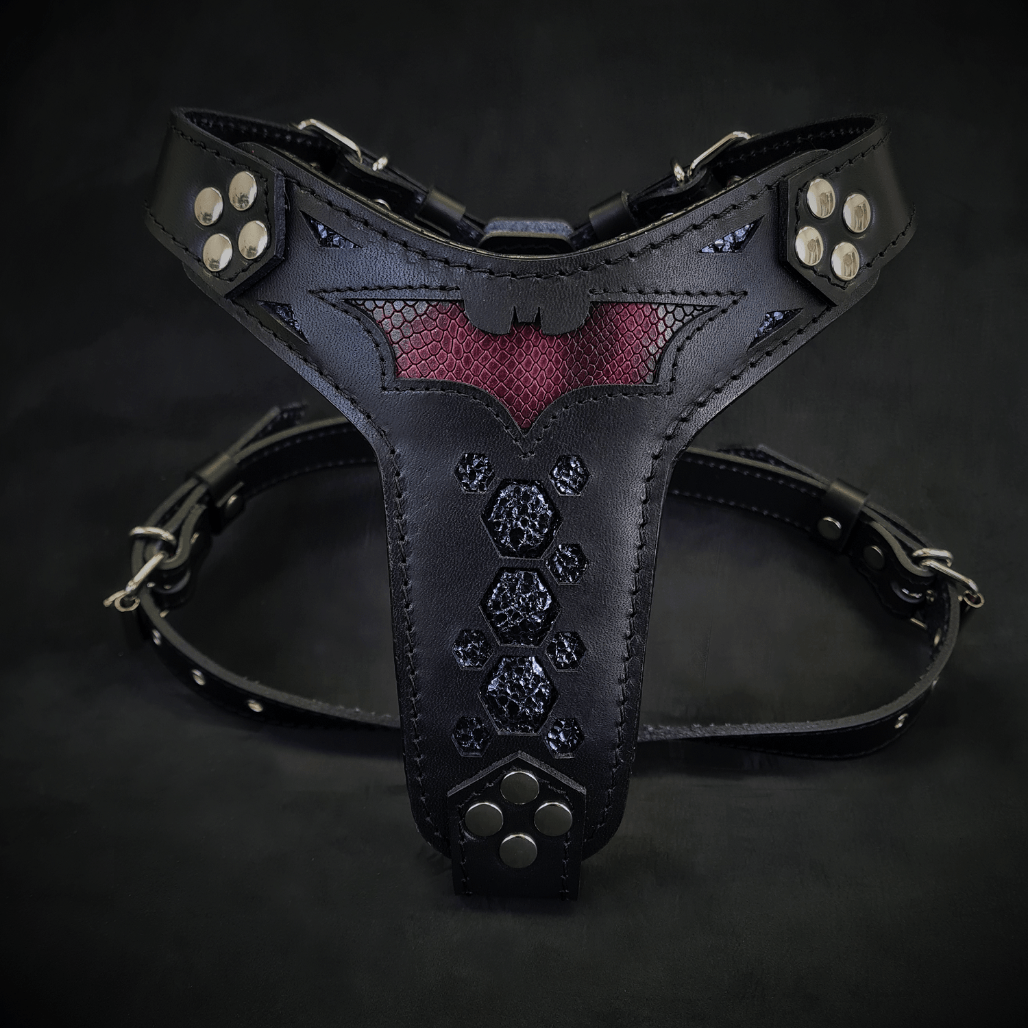''Batman'' harness Medium Size by Bestia Dog Gear