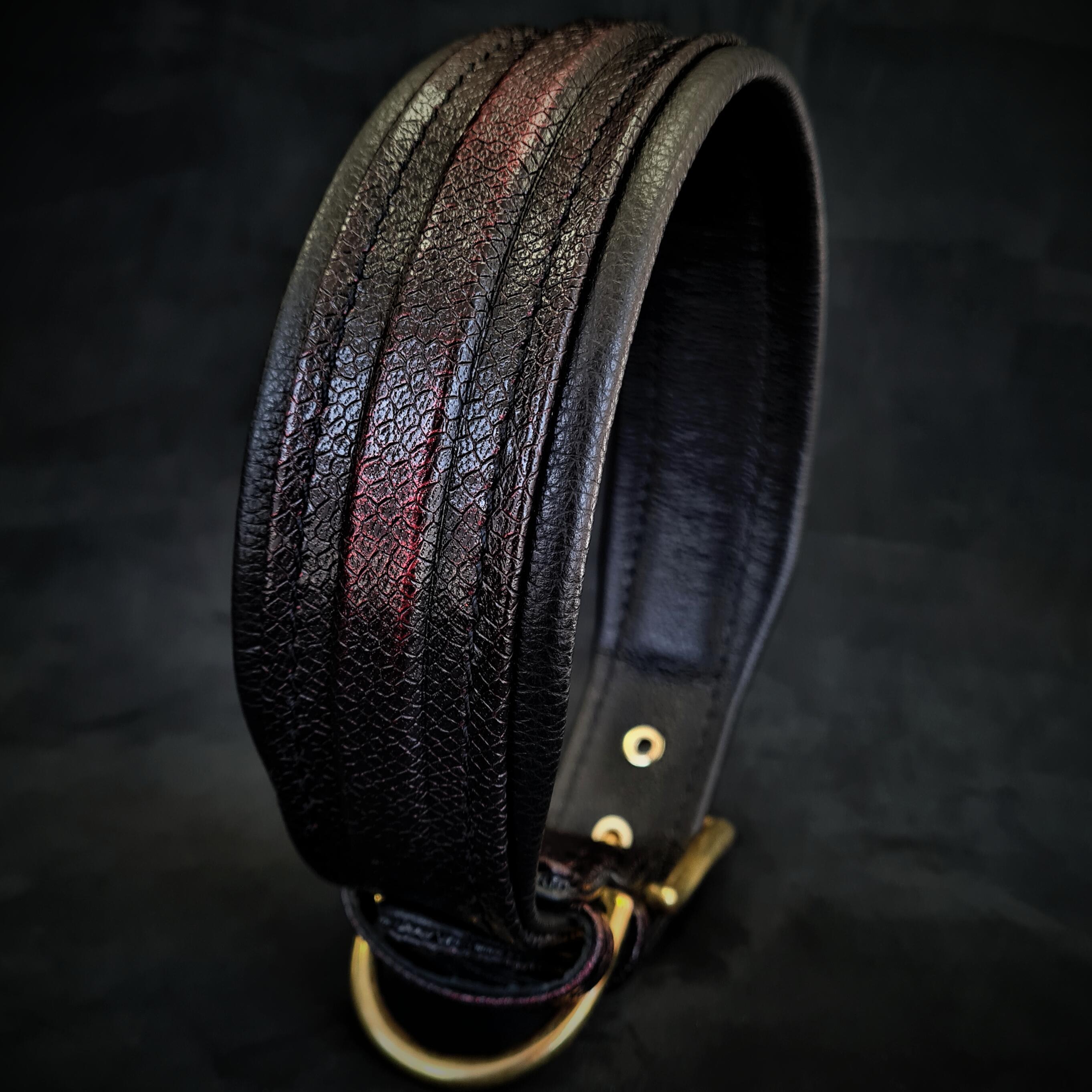 The ''Cobra'' collar by Bestia Dog Gear