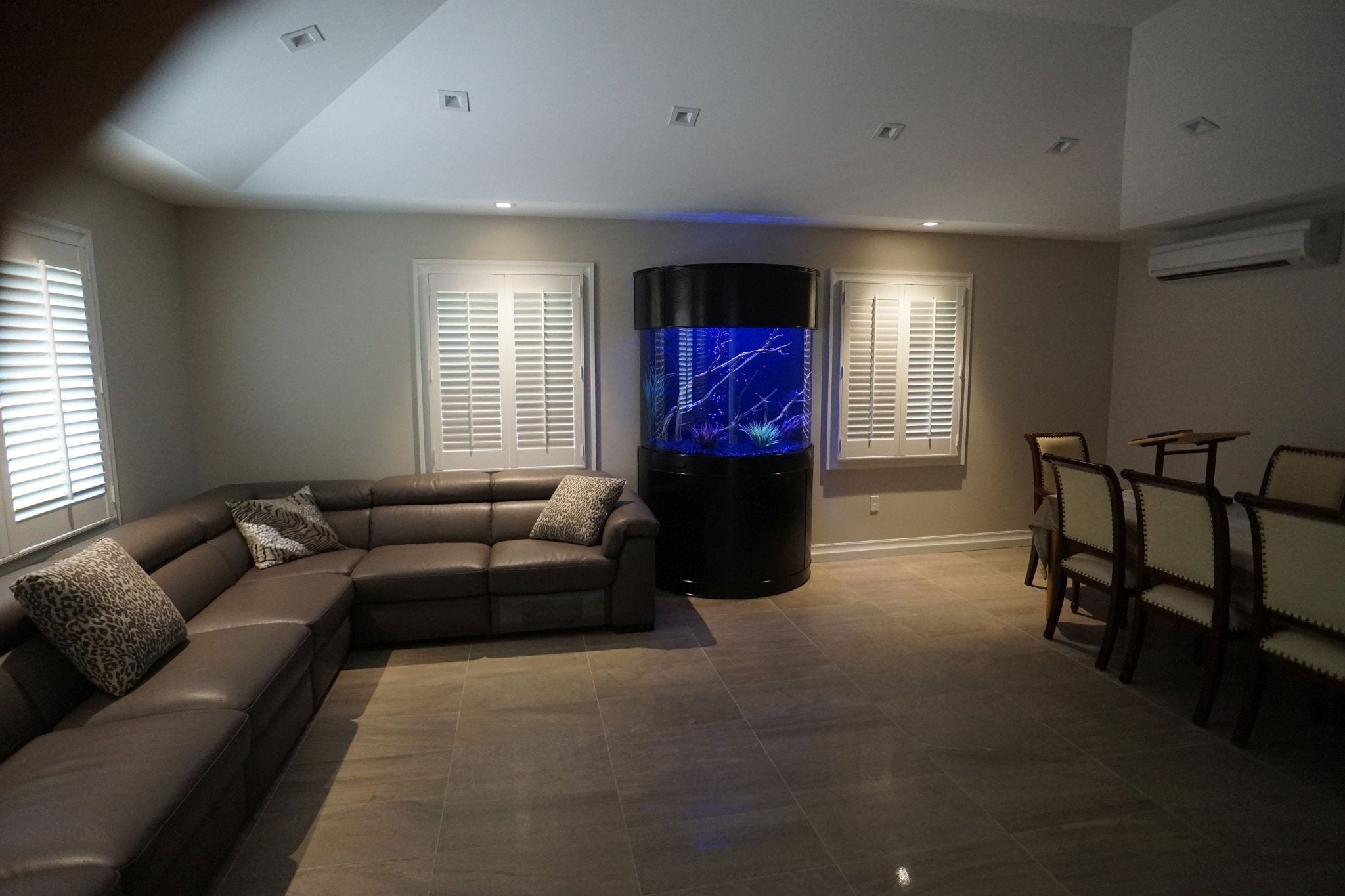 180 Gallon Half Cylinder Glass Reef-Ready Aquarium Set in Abyss Black by AQUA VIM