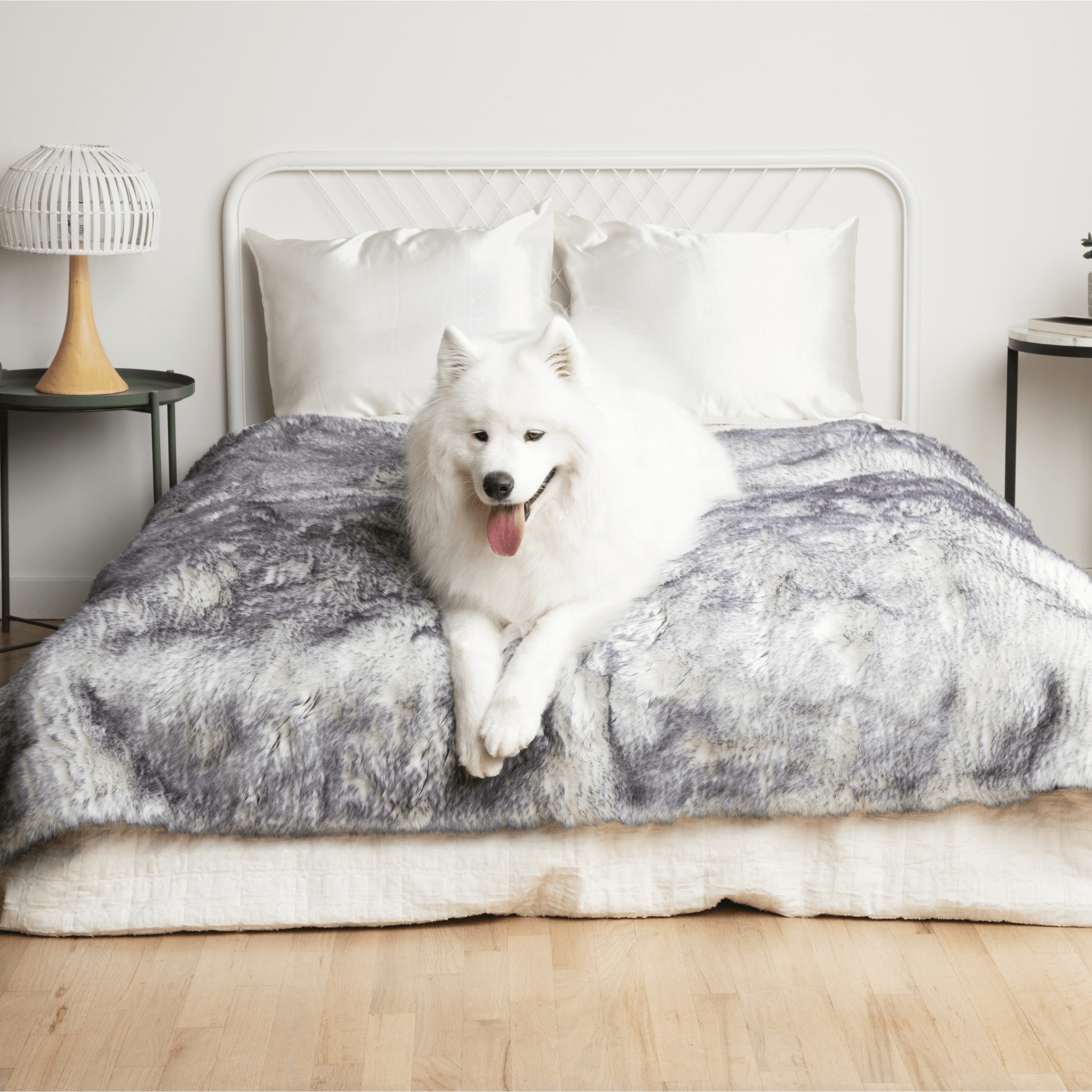 PupProtector™ Luxe Waterproof Faux Fur Blanket - Ultra Plush Arctic Fox by Paw.com