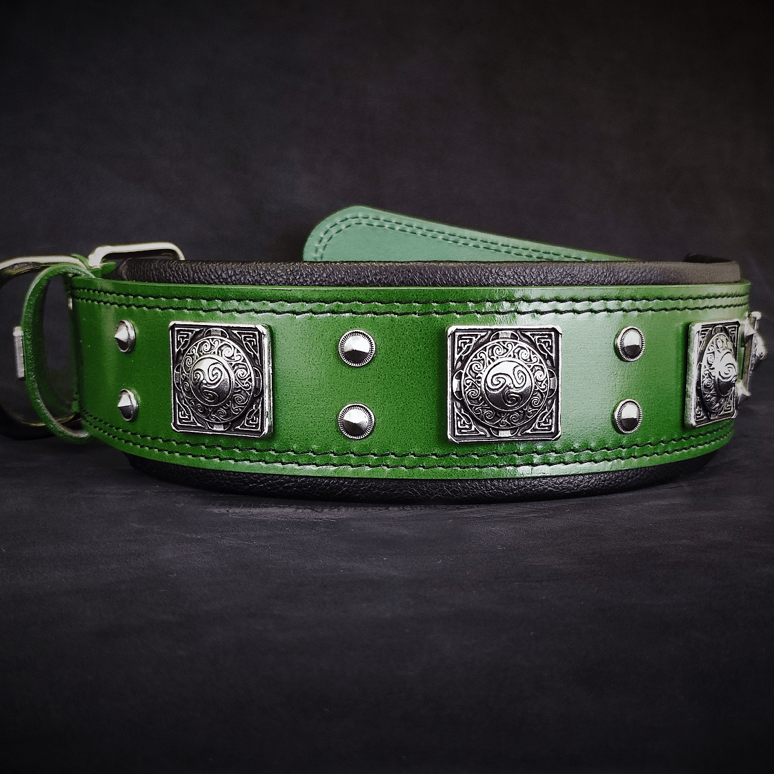 The "Eros" collar 2.5 inch wide Green by Bestia Dog Gear