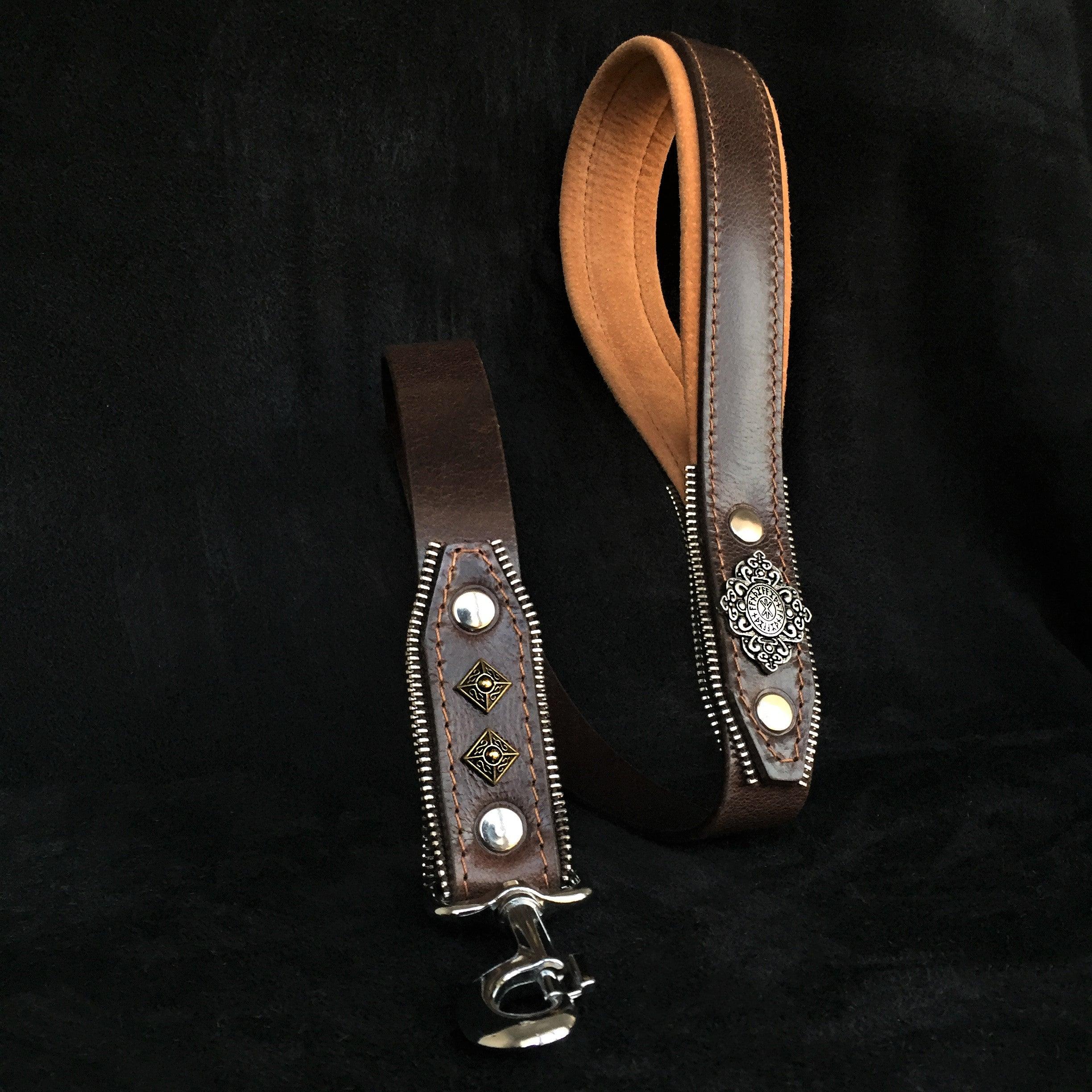 The ''Aztec'' brown leash by Bestia Dog Gear
