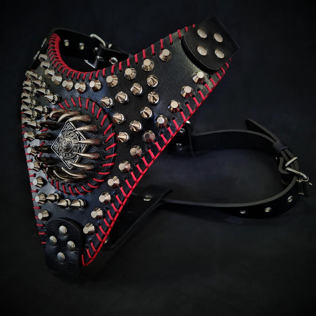 Handstitched "David" harness by Bestia Dog Gear
