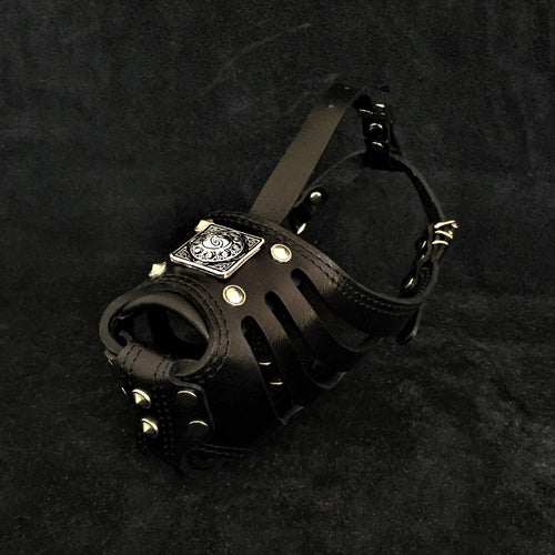 ''Eros'' Basket Muzzle All Black by Bestia Dog Gear