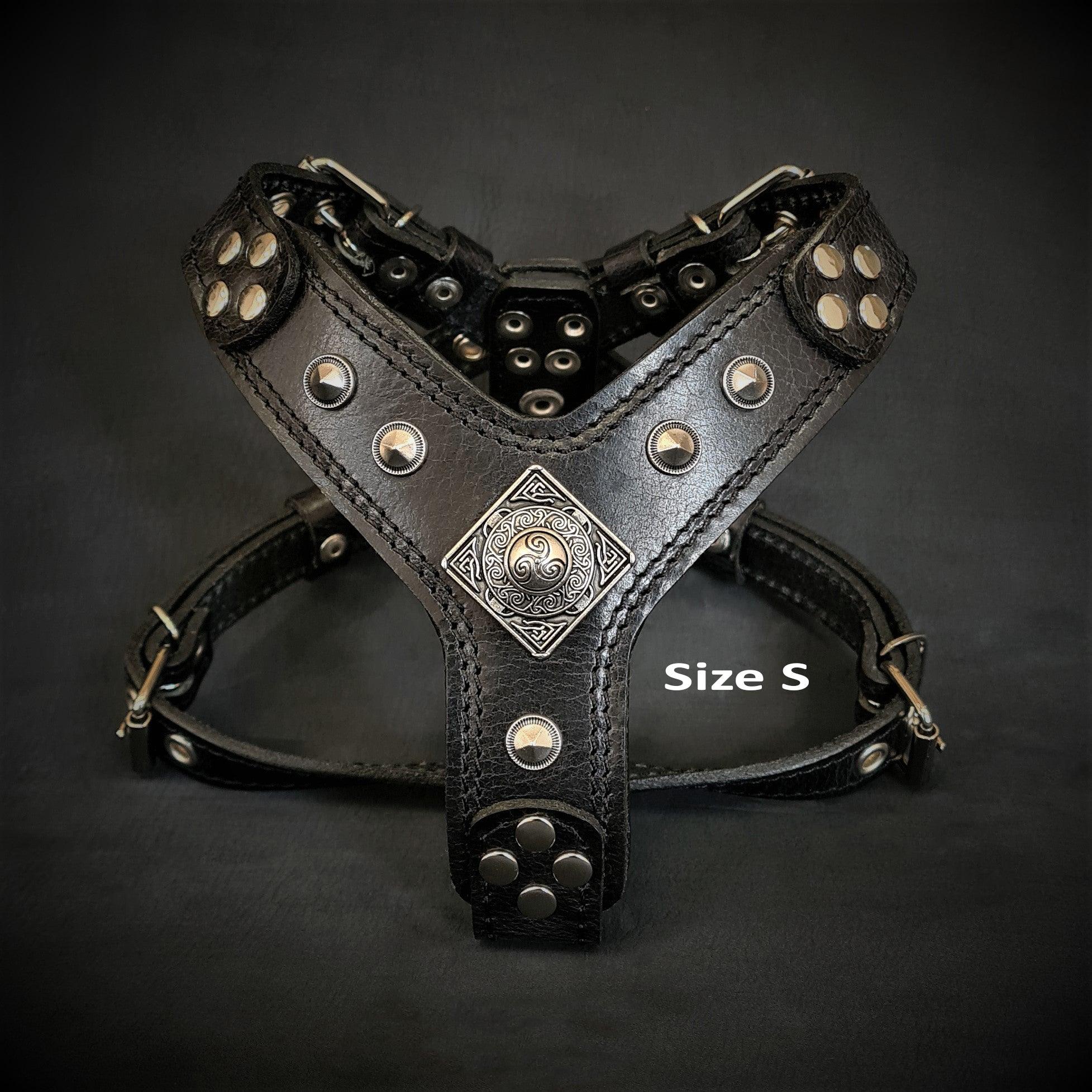 The ''Eros'' harness black Medium Size by Bestia Dog Gear