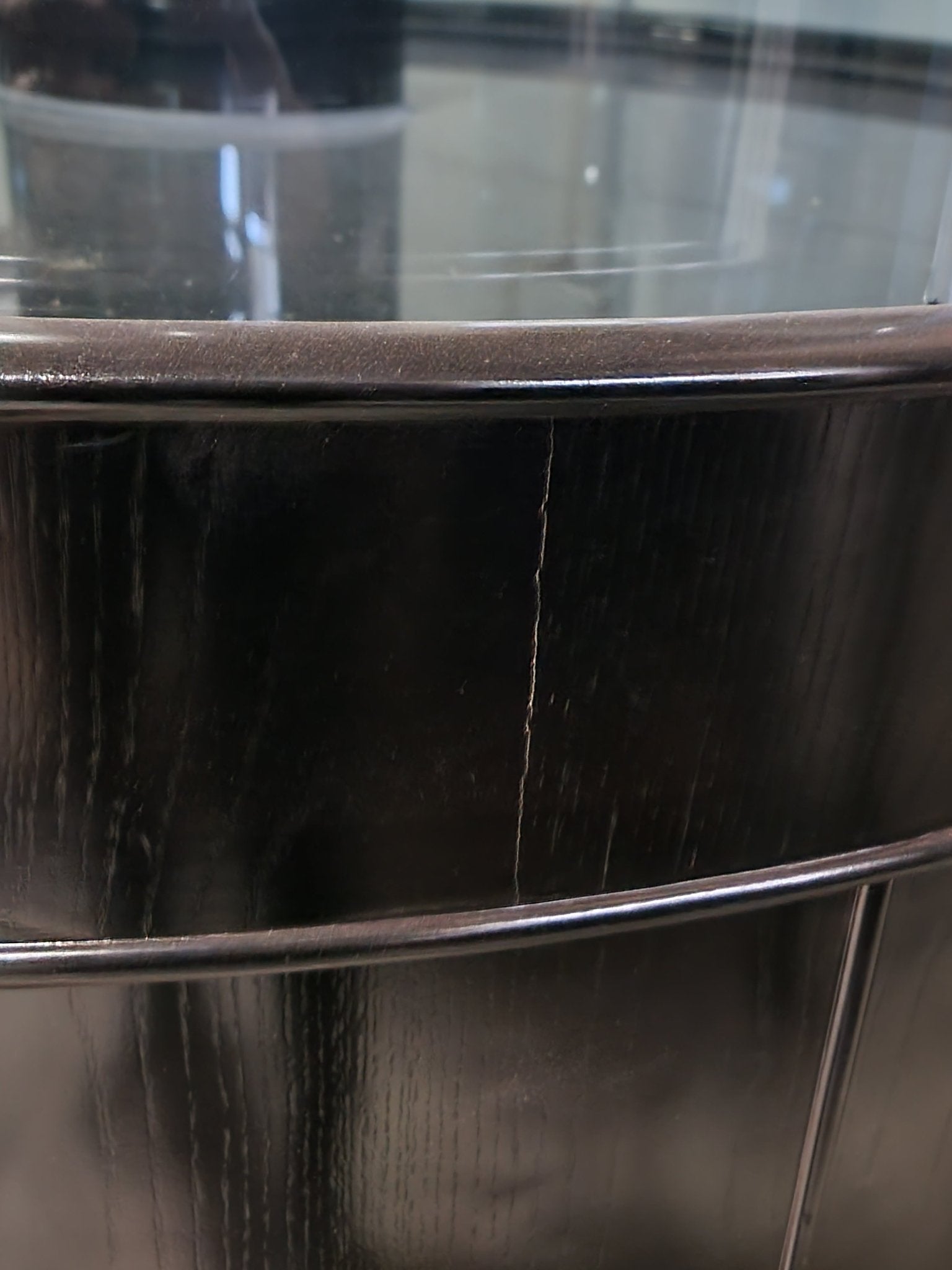 280g GLASS Cylinder Reef-Ready 48"x48"x36"H in Abyss Black Display Model by AQUA VIM