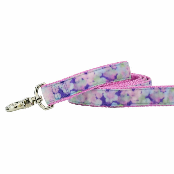 Hydrangea Velvet Dog Leash by 2 Hounds Design