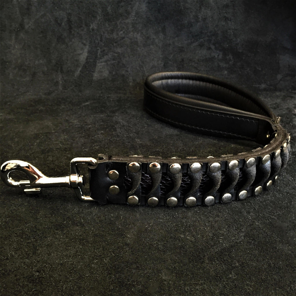 The "Steampunk" leash by Bestia Dog Gear