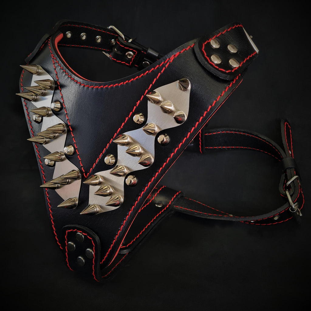 The "Steel" harness by Bestia Dog Gear
