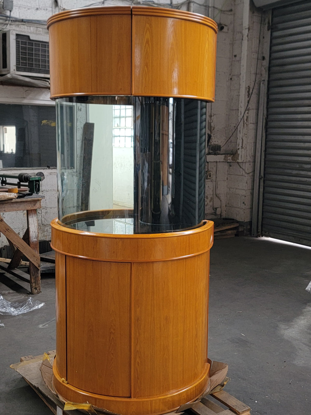 90 Gallon Glass 3/4 Cylinder Round Aquarium With Stand and Canopy in Golden Oak by Northeast Aquariums LLC