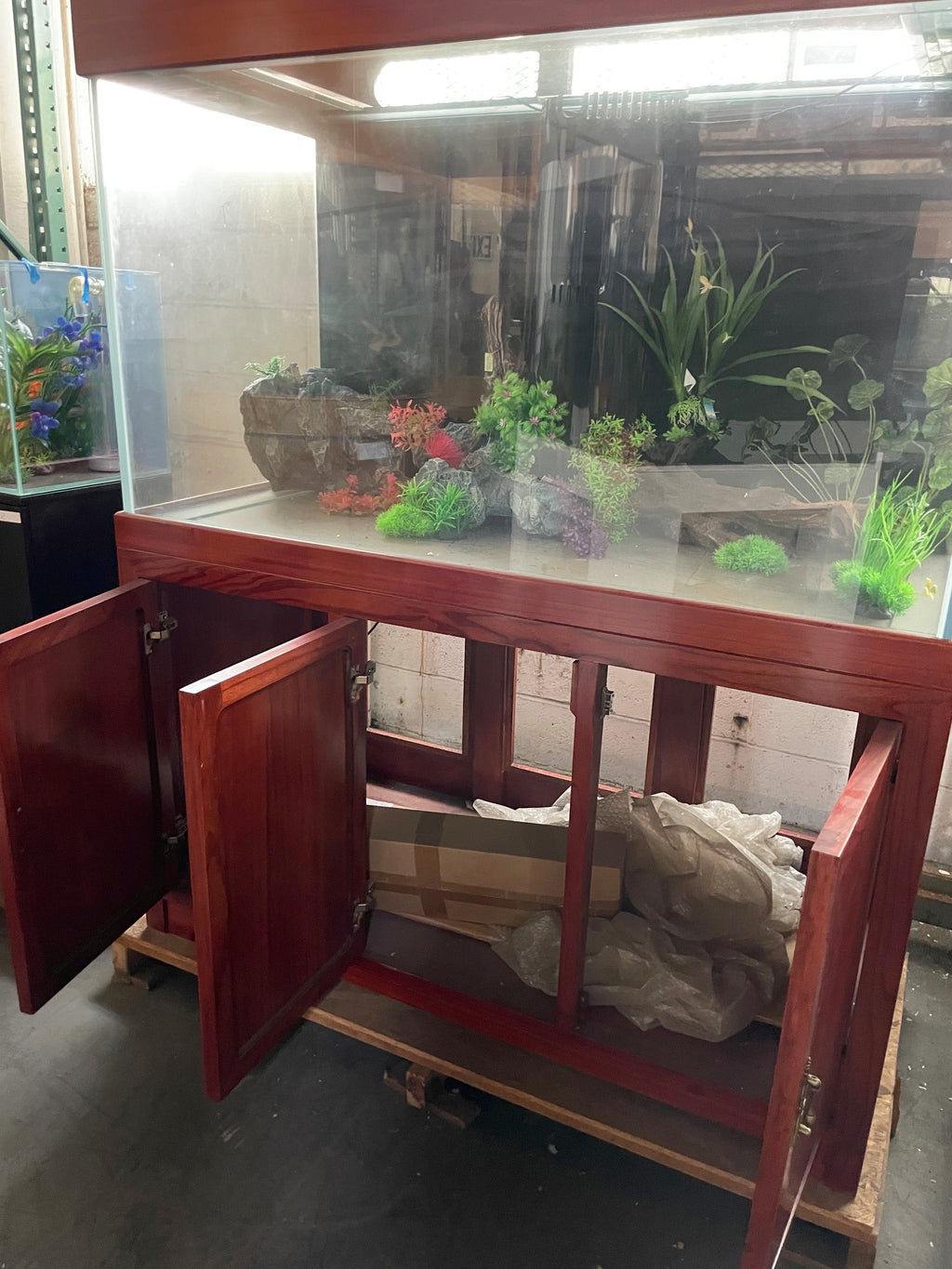SOLID WOOD 160 Gallon Ultraclear Starphire Glass Reef-Ready Aquarium in Premium Cherry Solid Wood Furniture by Northeast Aquariums LLC