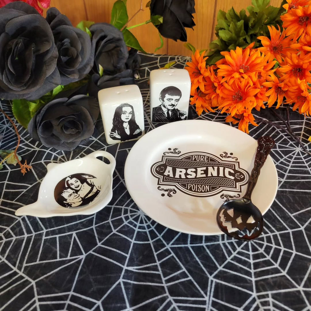 Arsenic Dessert Plate | Victorian-inspired Ceramic Round Dish Plate | 6" by The Bullish Store