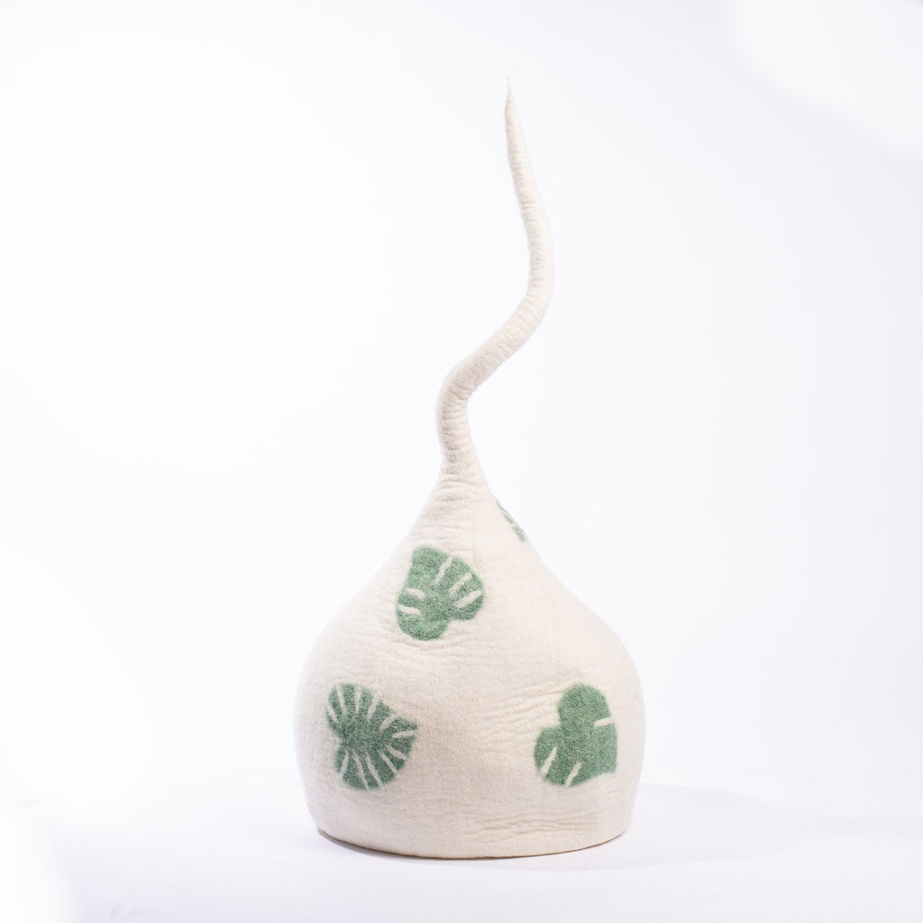 Leaf Design | Tail Style Cave by Fuzzy Cove
