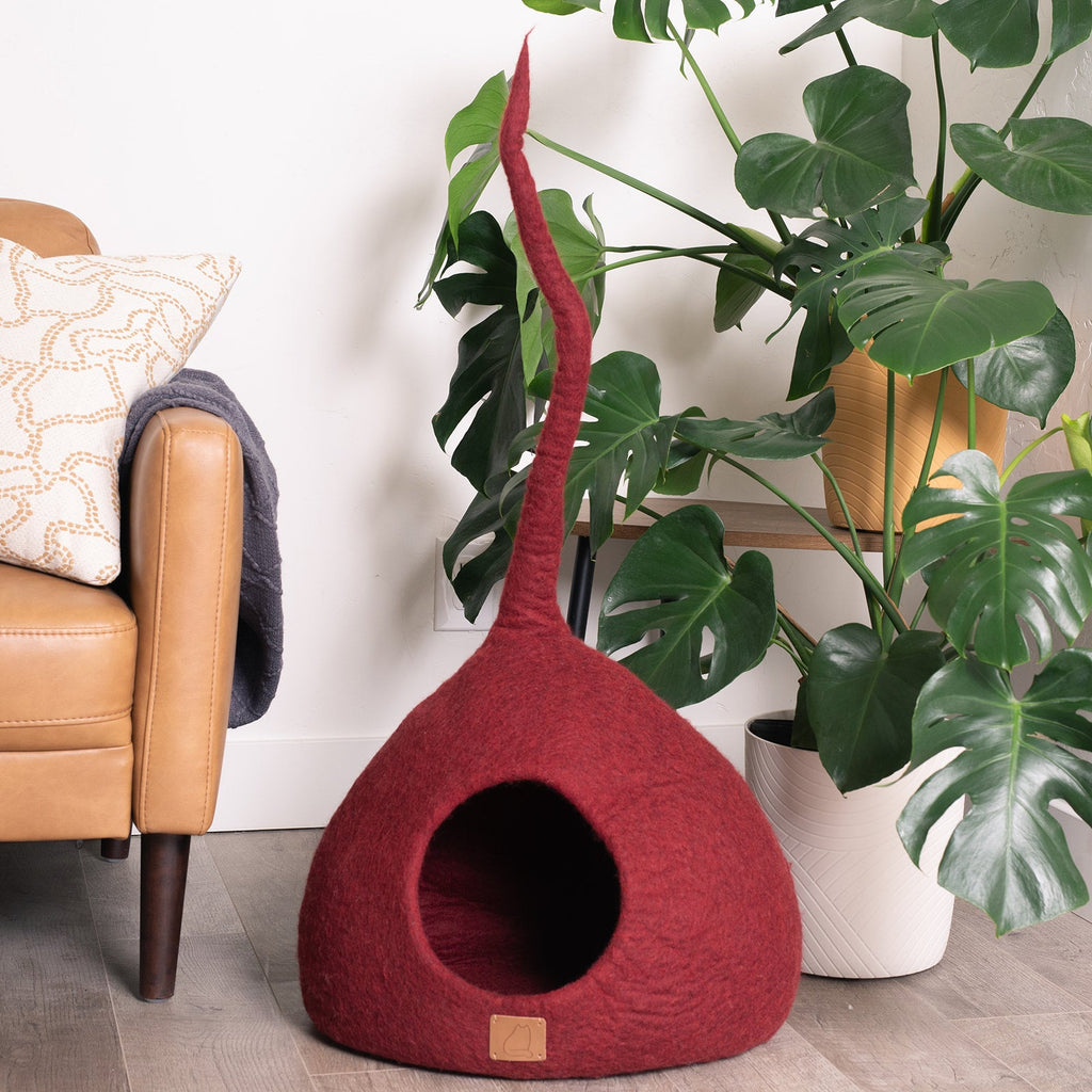 Wine Burgundy | Tail Style Cave by Fuzzy Cove