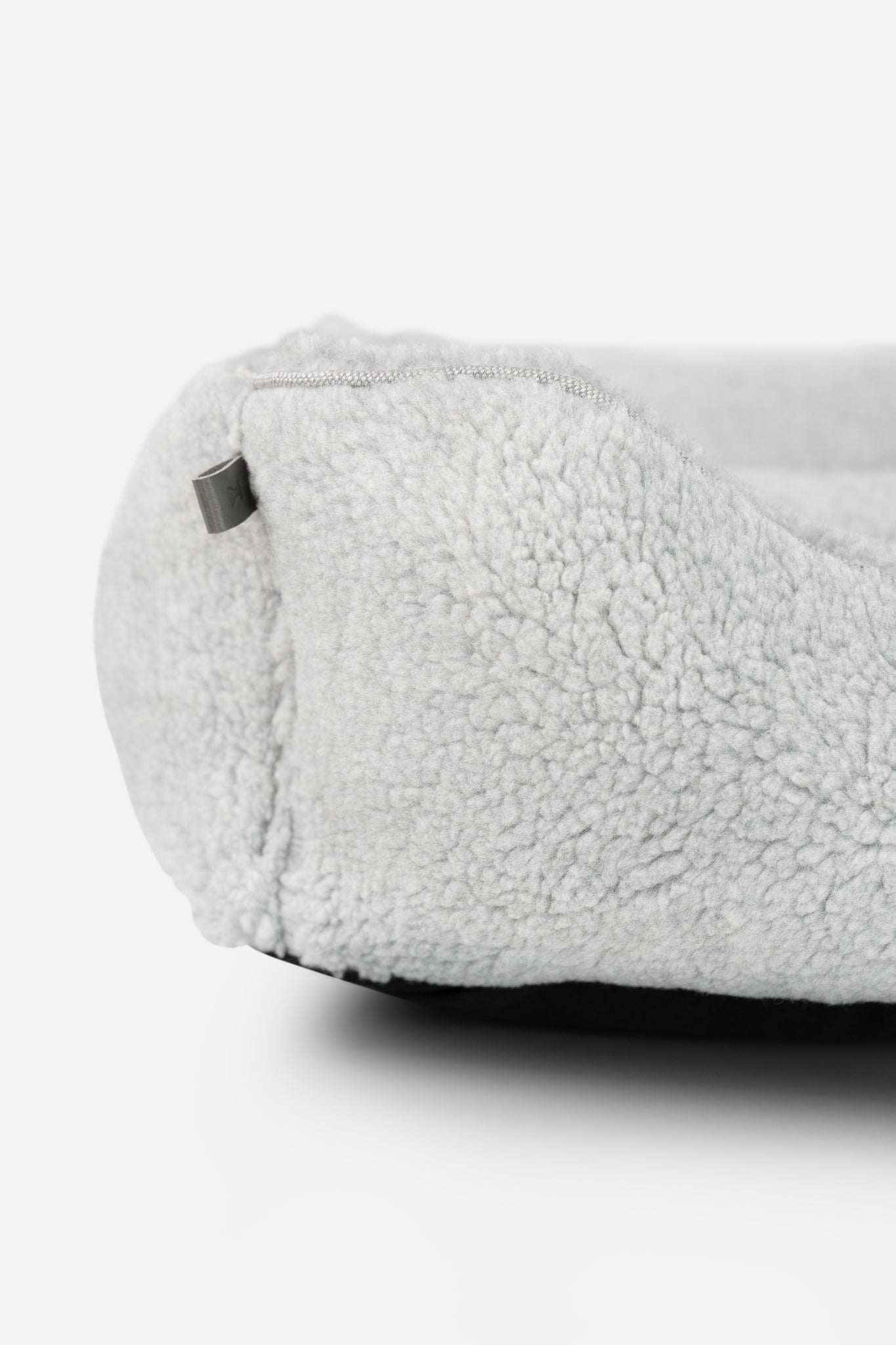 Chester & Lee | Furry Sleeper Dog Bed Gray by Chester & Lee