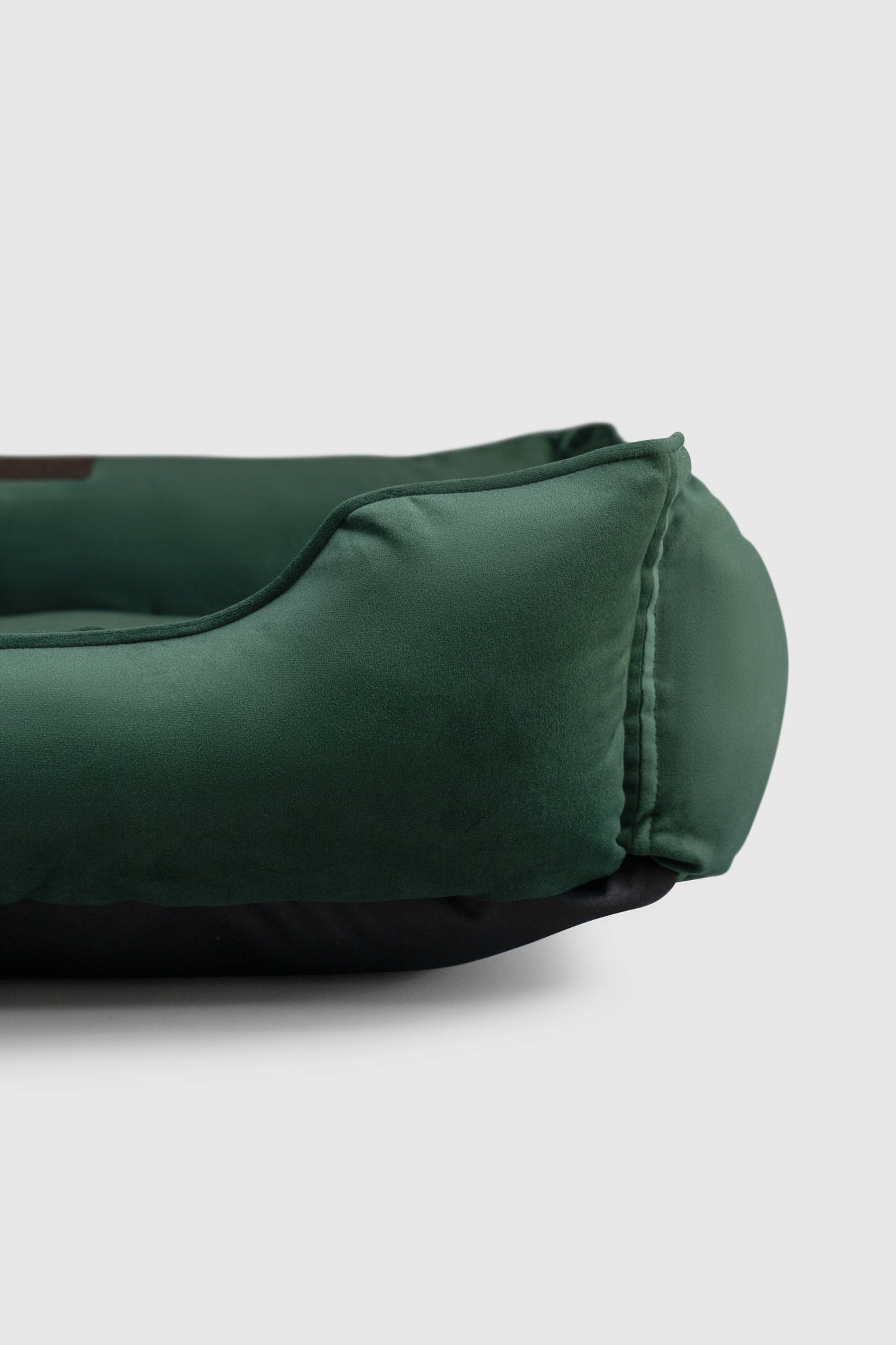 Chester & Lee | Classic Velvet Sleeper Dog Bed Green by Chester & Lee