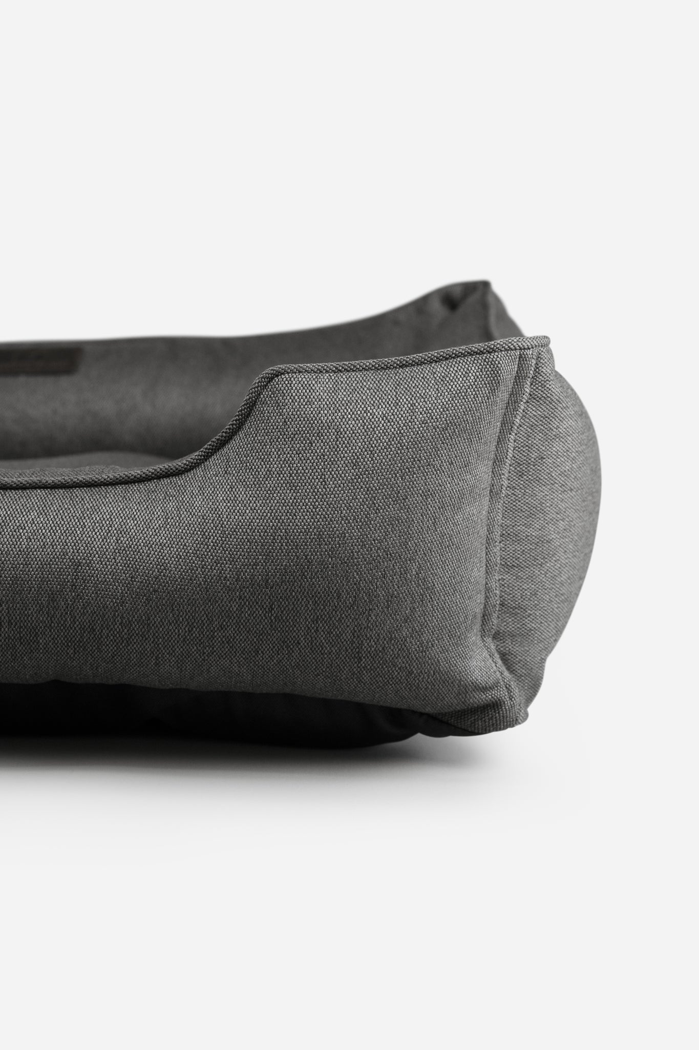 Chester & Lee | Cotton Sleeper Dog Bed Gray by Chester & Lee