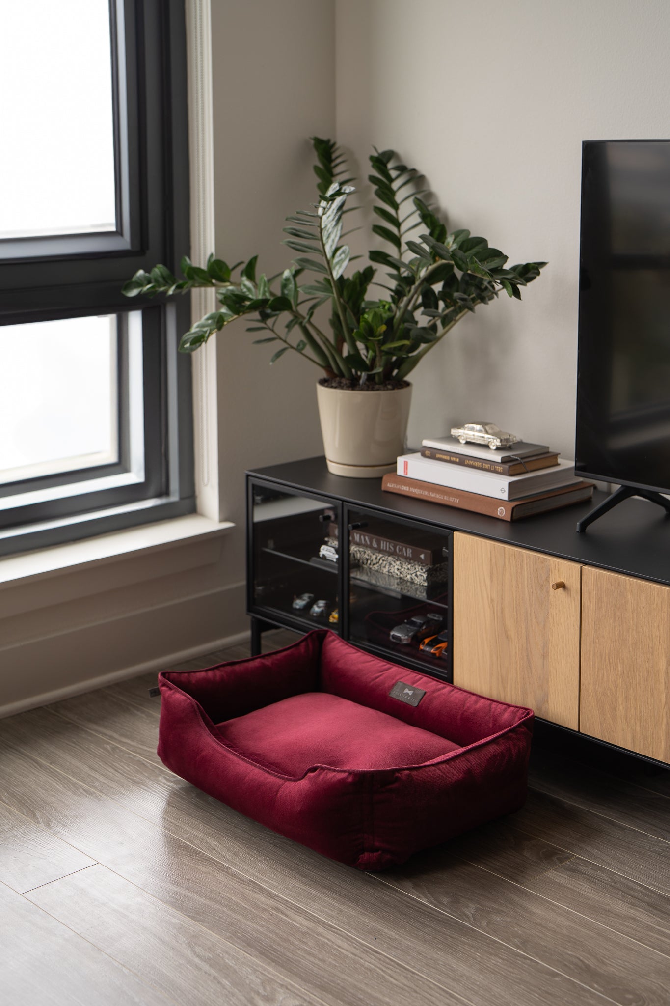 Chester & Lee | Vibrant Velvet Sleeper Dog Bed Wine by Chester & Lee