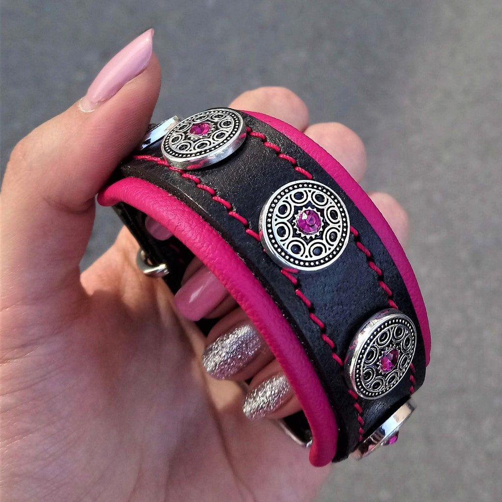 The "Bijou" handmade puppy collar by Bestia Dog Gear