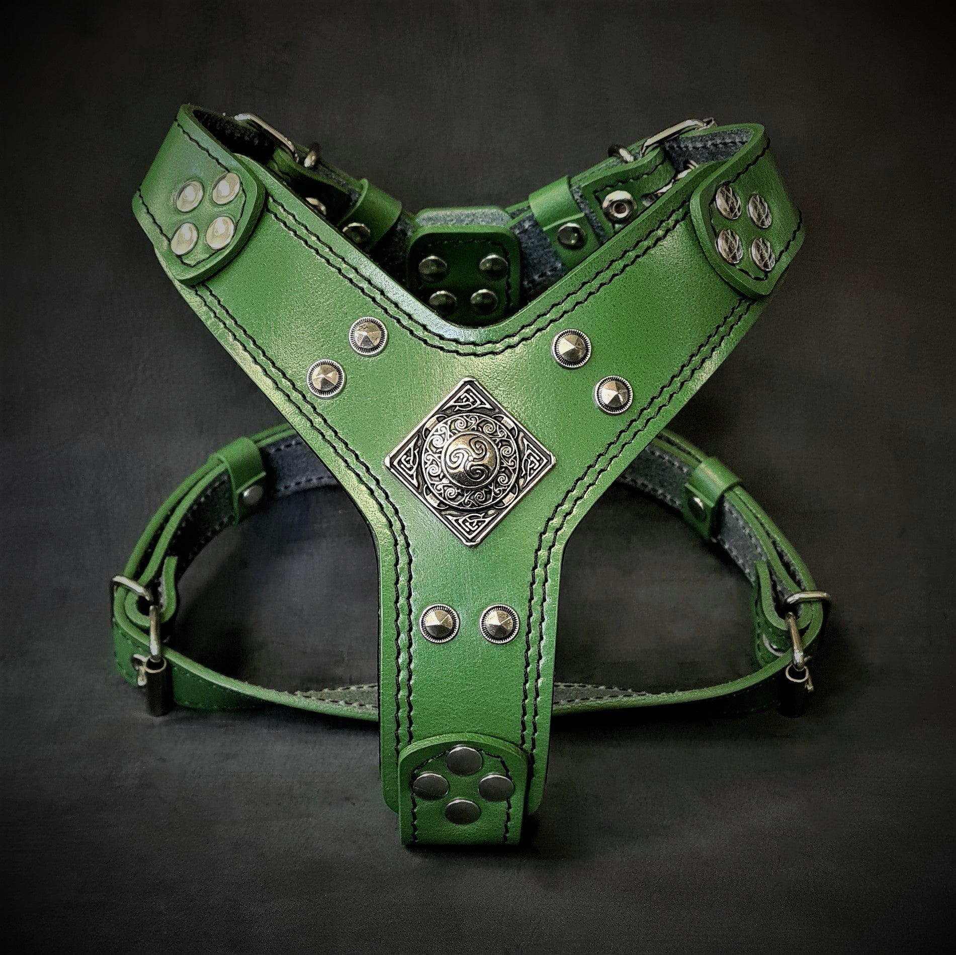 The ''Eros'' harness Green Small to Medium Size by Bestia Dog Gear