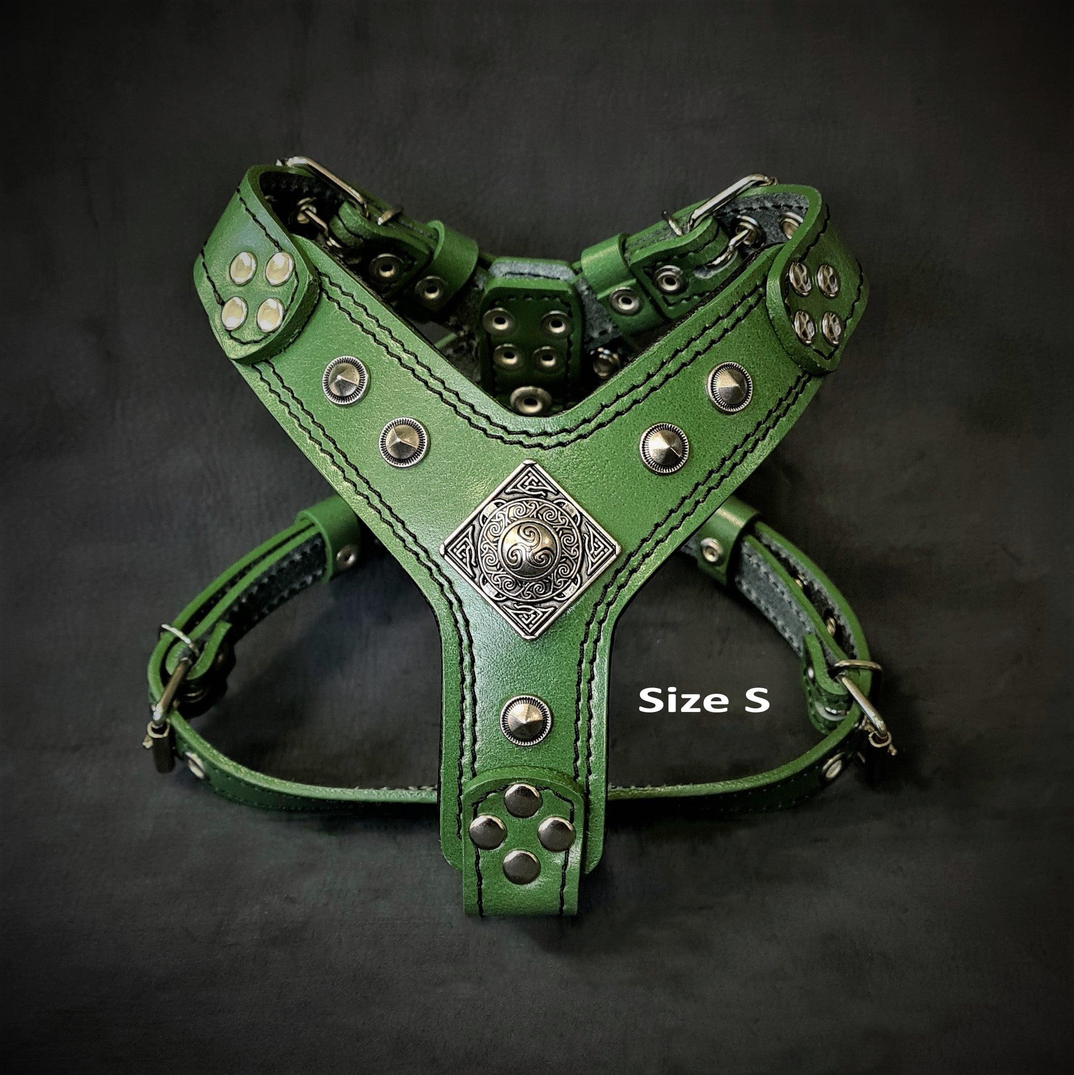 The ''Eros'' harness Green Small to Medium Size by Bestia Dog Gear