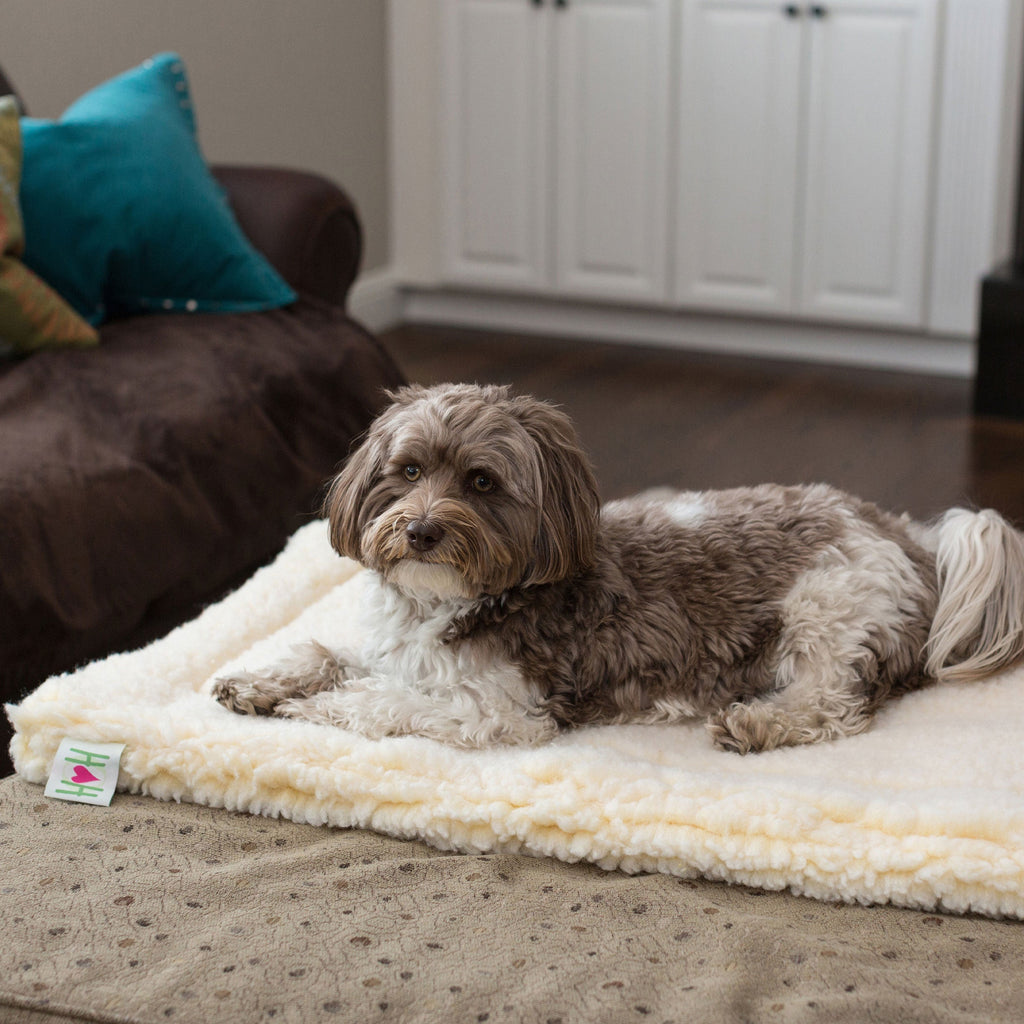 HuggleFleece® Mat Cat & Dog Bed by HuggleHounds