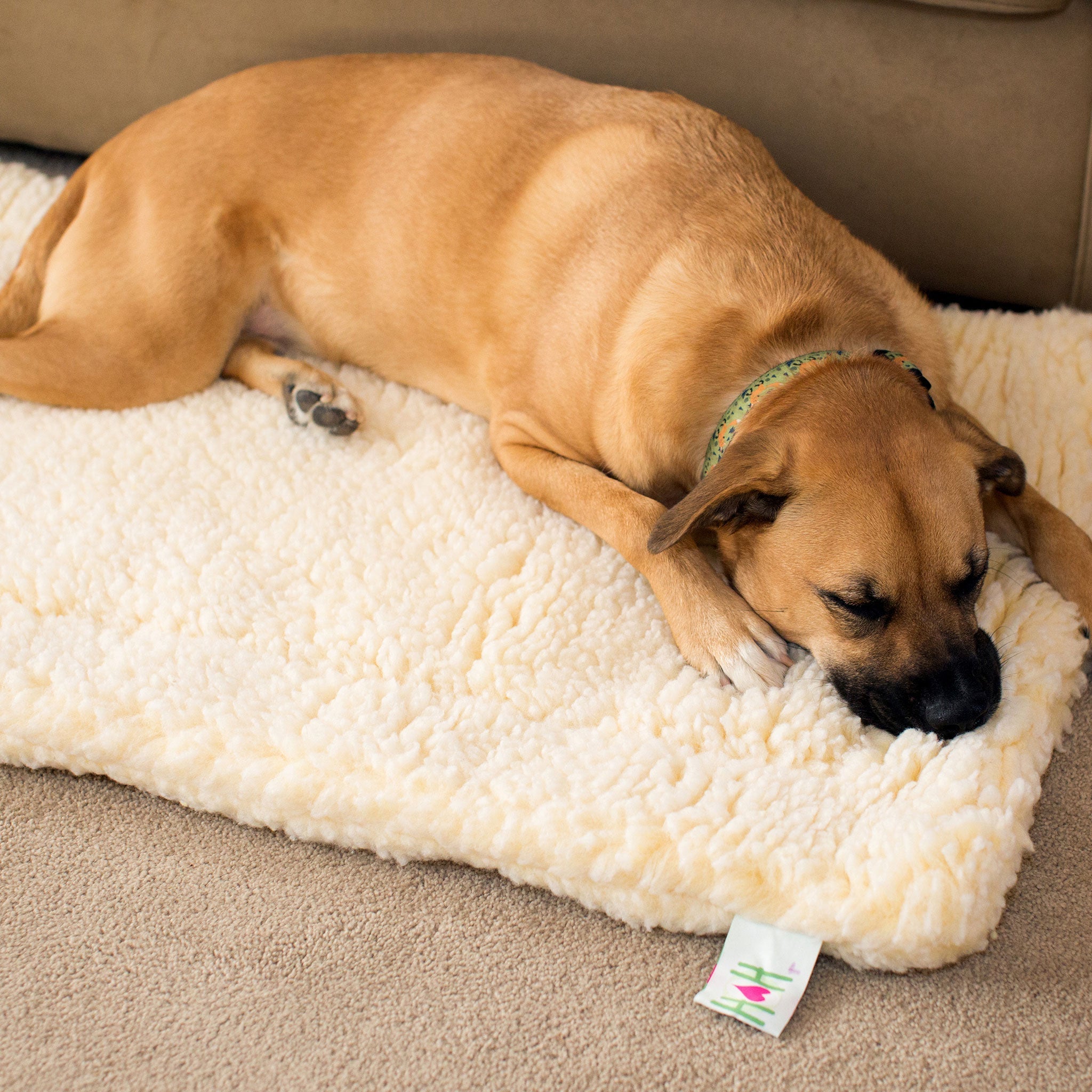 HuggleFleece® Mat Cat & Dog Bed by HuggleHounds