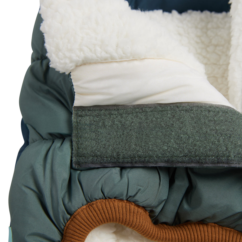 Camplife Puffer - Sage by GF Pet.us