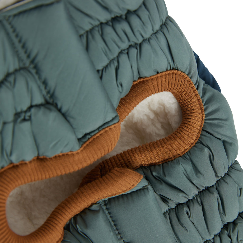 Camplife Puffer - Sage by GF Pet.us