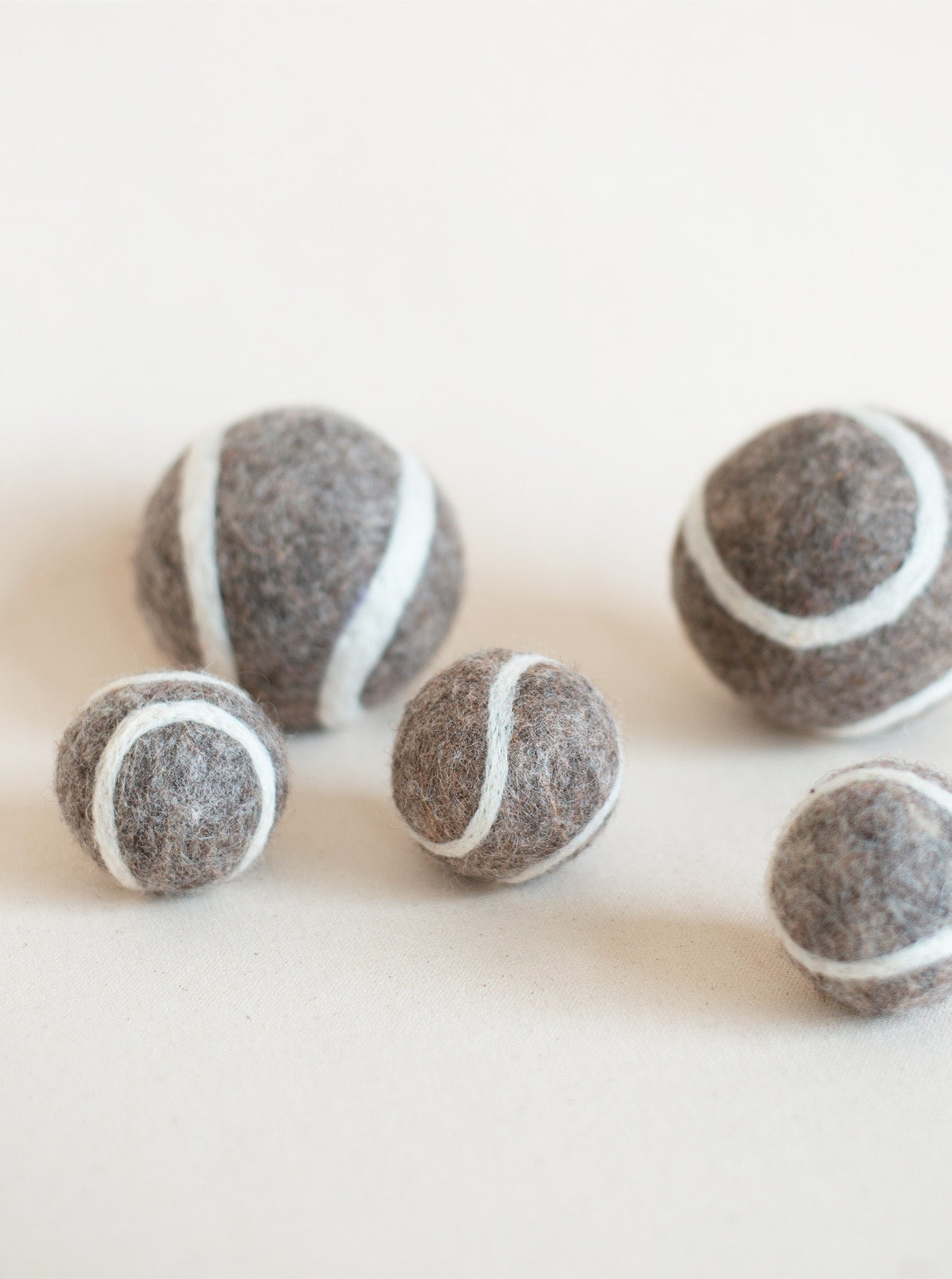 WOOL TENNIS BALL by MODERNBEAST