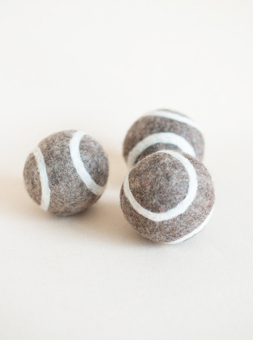 WOOL TENNIS BALL by MODERNBEAST