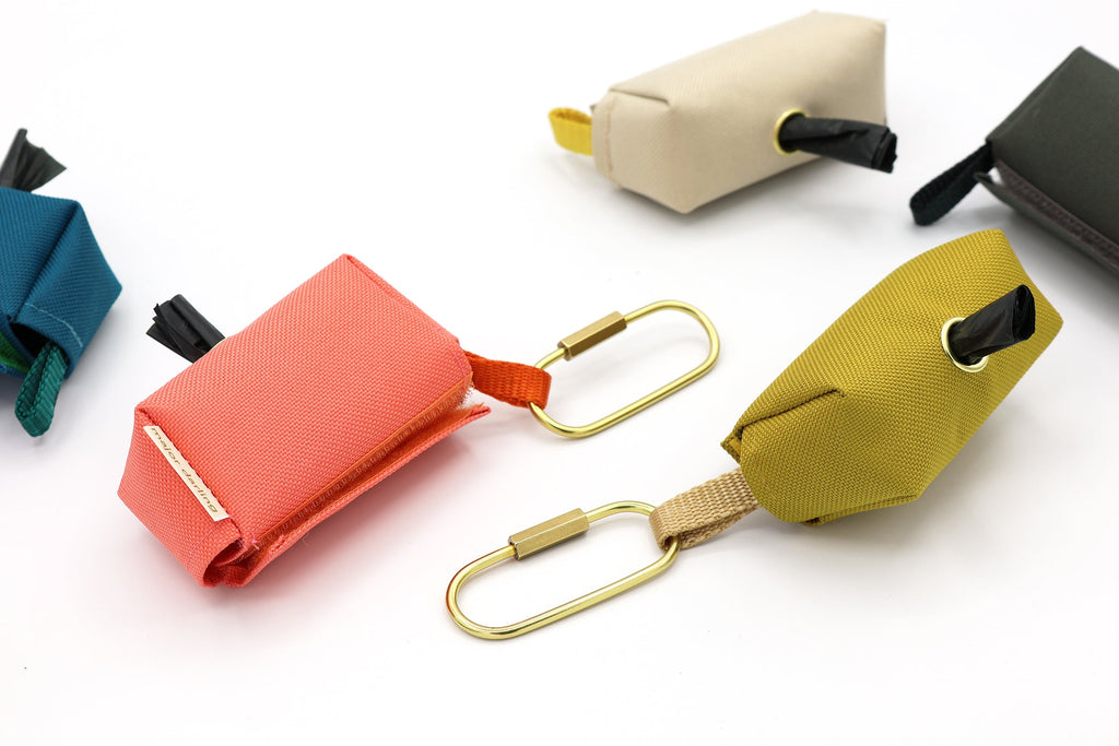 poop bag holder by Major Darling