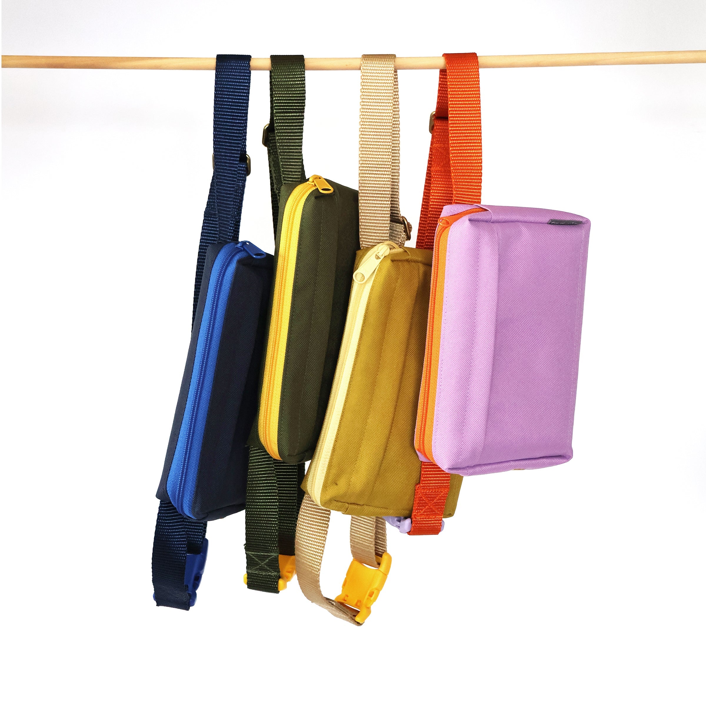 dog walking fanny pack by Major Darling