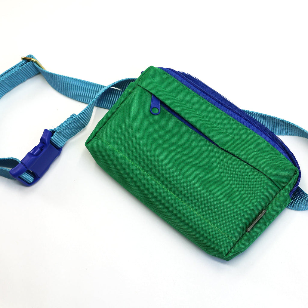 dog walking fanny pack by Major Darling