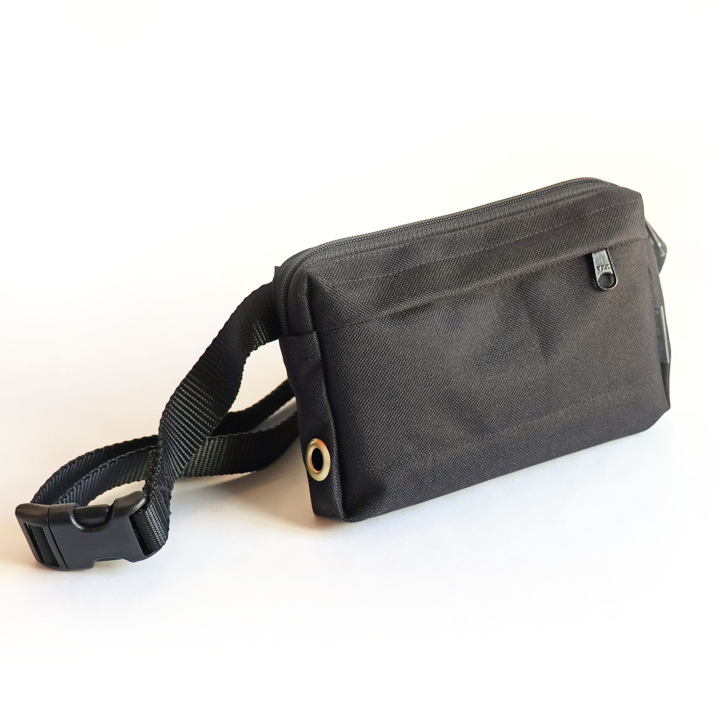 dog walking fanny pack by Major Darling