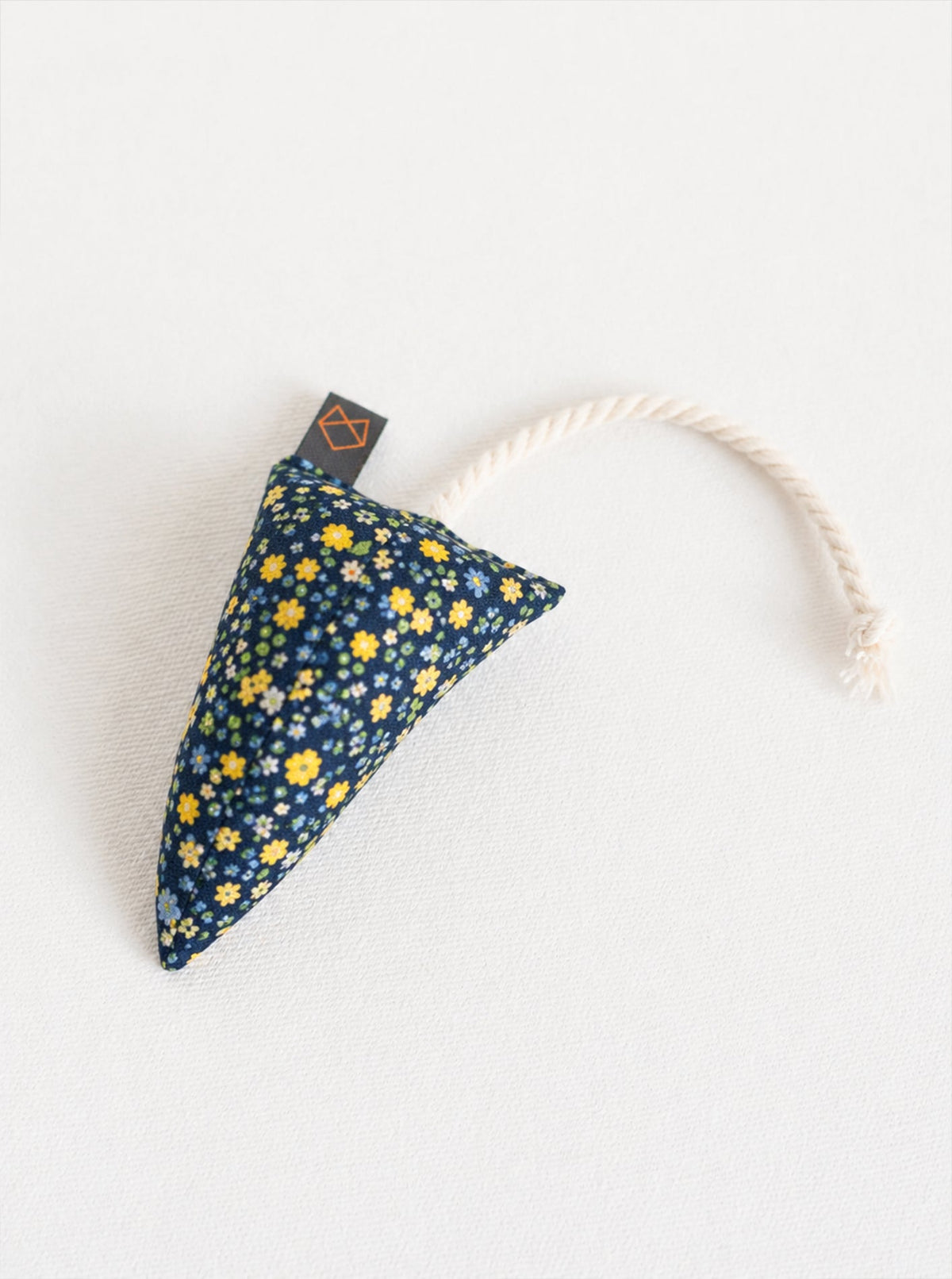MODERN MOUSE CATNIP TOY - FLORAL by MODERNBEAST
