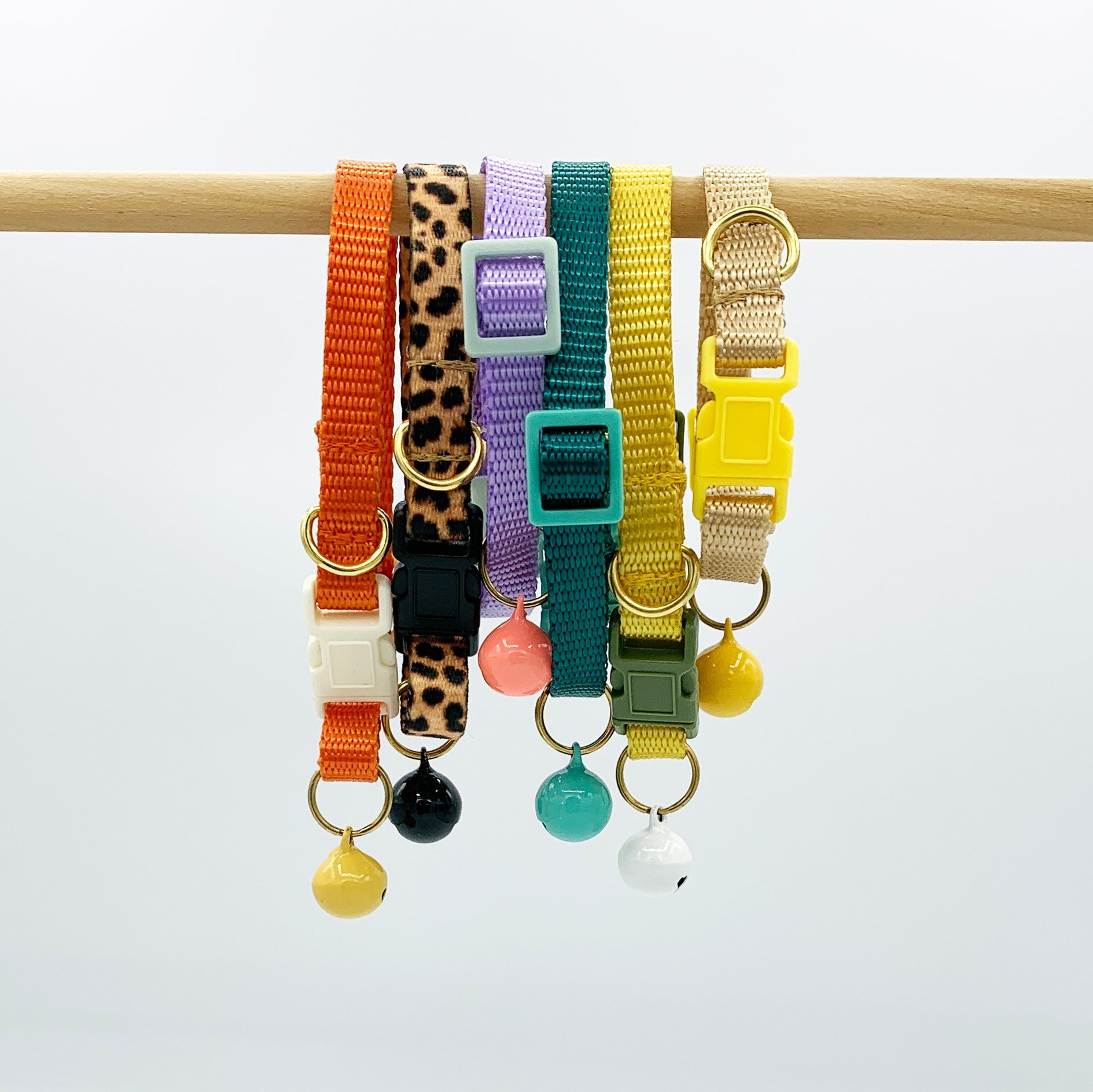 breakaway cat collars by Major Darling