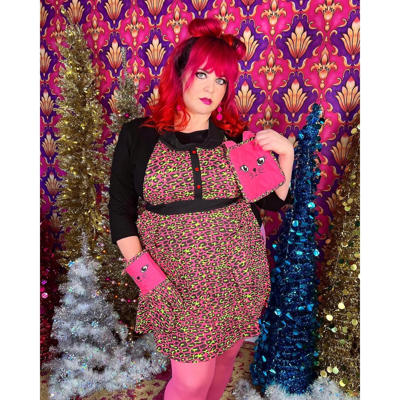 Pink Leopard Apron | Cooking Baking Cotton Kitchen Tools Essentials | Gift for Her by The Bullish Store