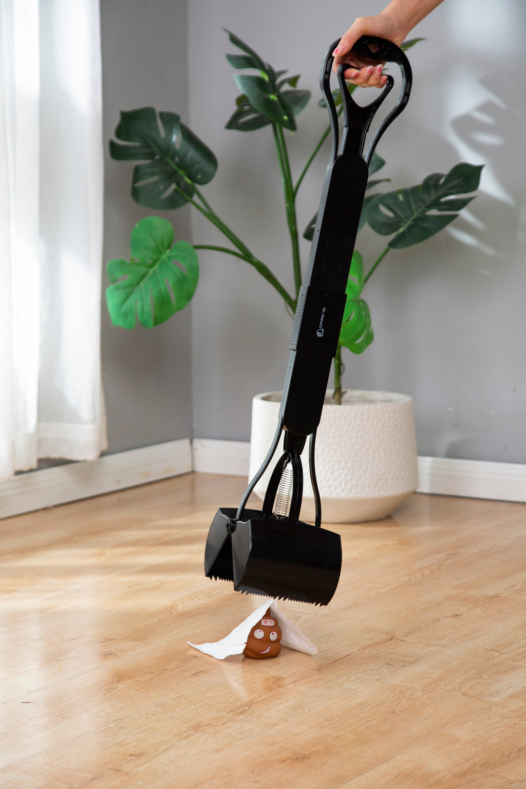Mr. Peanut's 32" Tall Profile Pooper Scooper by Mr. Peanut's Pet Carriers