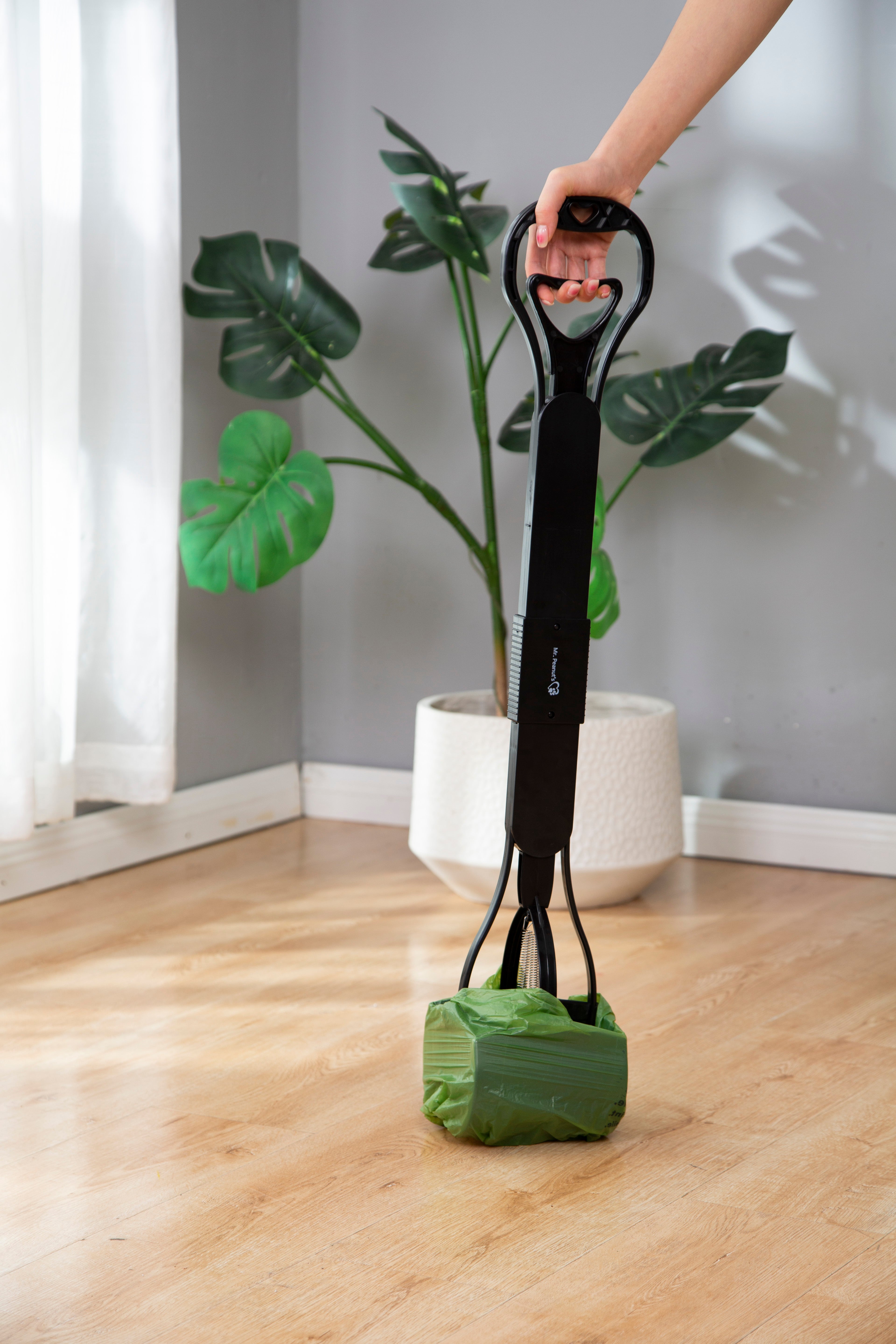 Mr. Peanut's 32" Tall Profile Pooper Scooper by Mr. Peanut's Pet Carriers