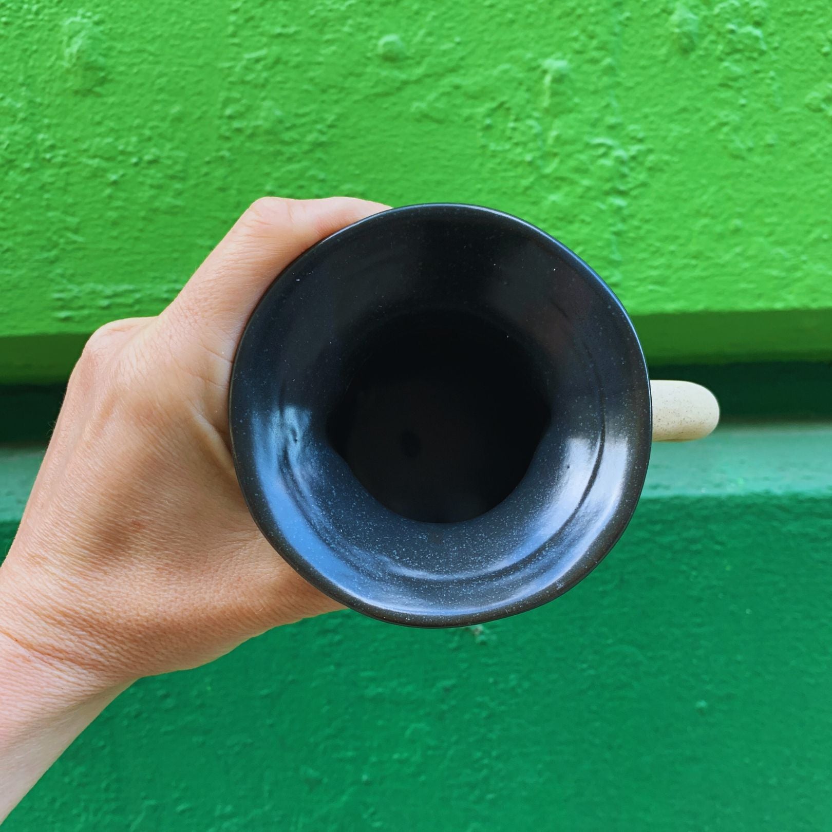 Triomphe Handle Vase | Minimalist Black and Gold | 4.5" Tall by The Bullish Store