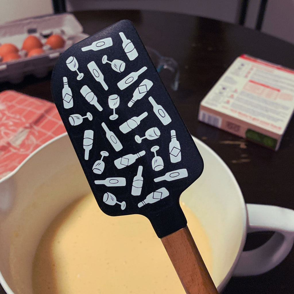 True Friends Don't Care if Your House is Dirty, They Care If You Have Wine Spatula With A Wooden Handle by The Bullish Store