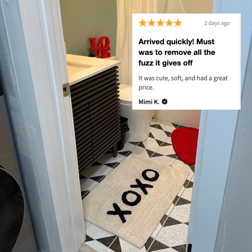 XOXO Bath Mat | Soft Cotton Indoor Rug | 20" x 30" by The Bullish Store