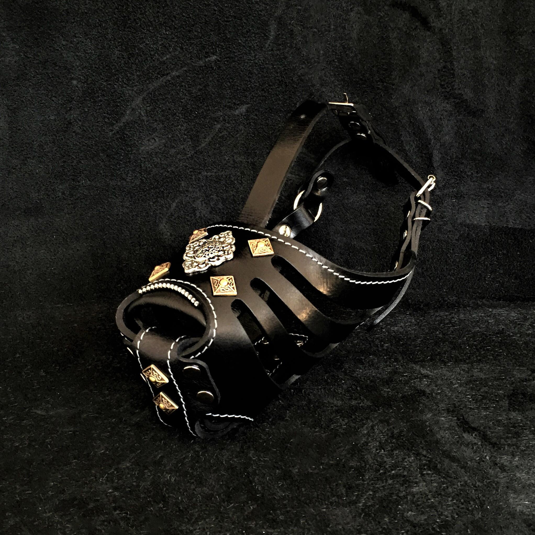 ''Aztec'' Basket Muzzle Black by Bestia Dog Gear