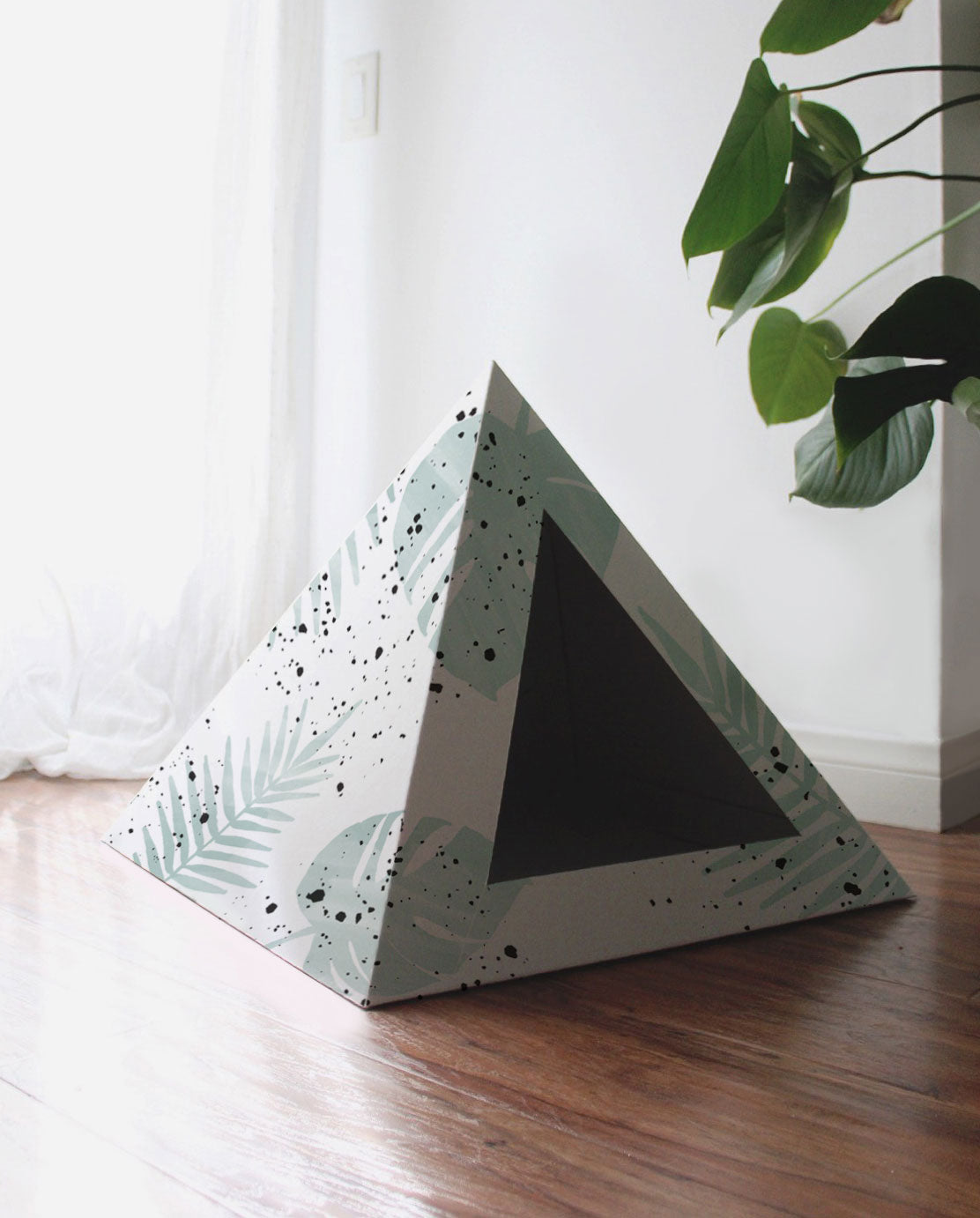 Oasis Cardboard Cat Pyramid by KittyKardboard