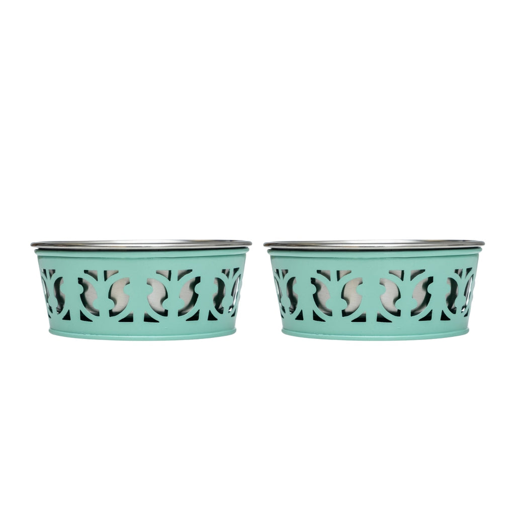Country Living Set of 2 Stainless Steel Dog Bowls – Farmhouse Style, Ideal for Small to Medium Dogs by American Pet Supplies