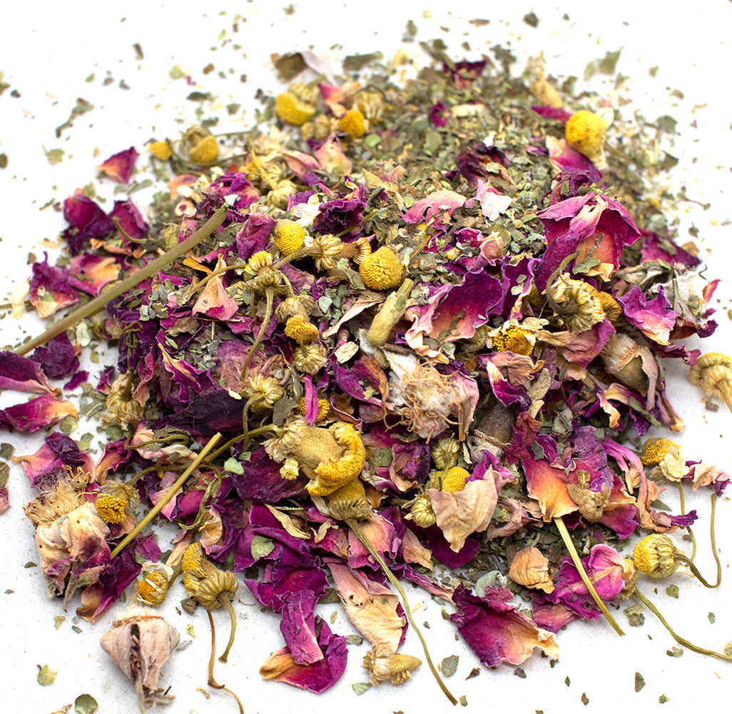 English Countryside Coop Herbs by Dahlia Pets