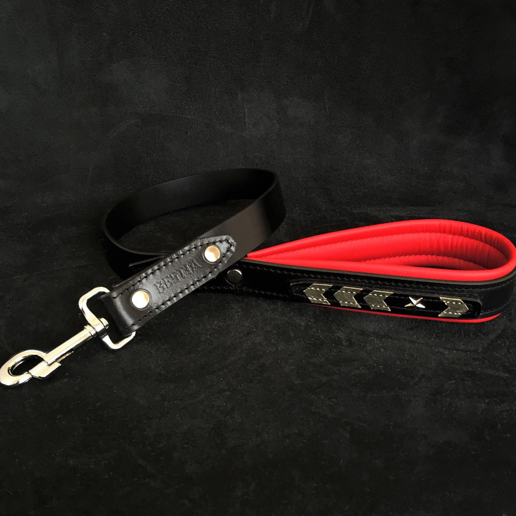 The "General" leash by Bestia Dog Gear
